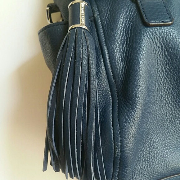 Michael Kors weston- EUC - Picture 8 of 8